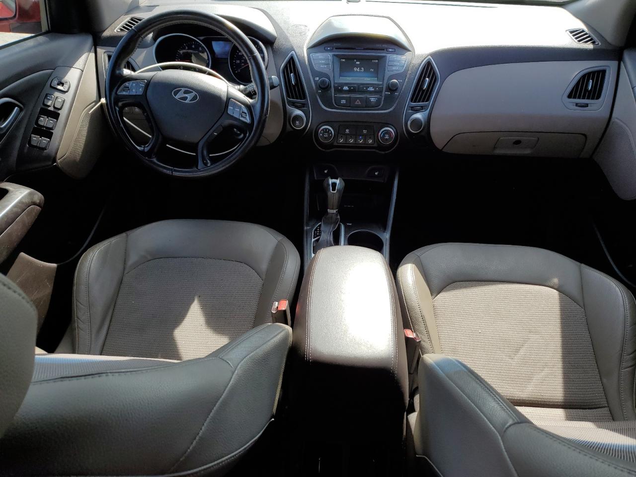 2015 Hyundai Tucson - Image 8