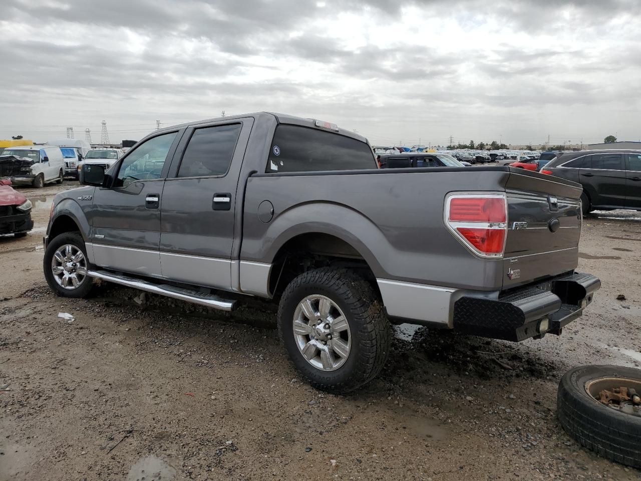2011 Ford F-150 - Image 2