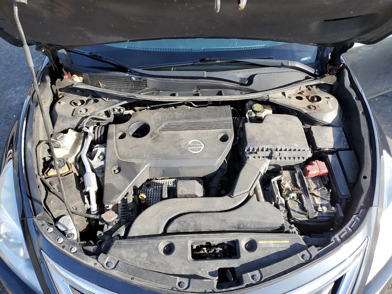 2015 Nissan Altima - Image 11