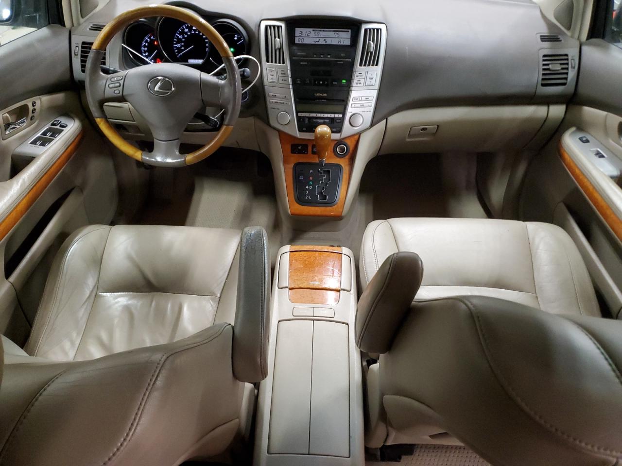 2005 Lexus RX - Image 8