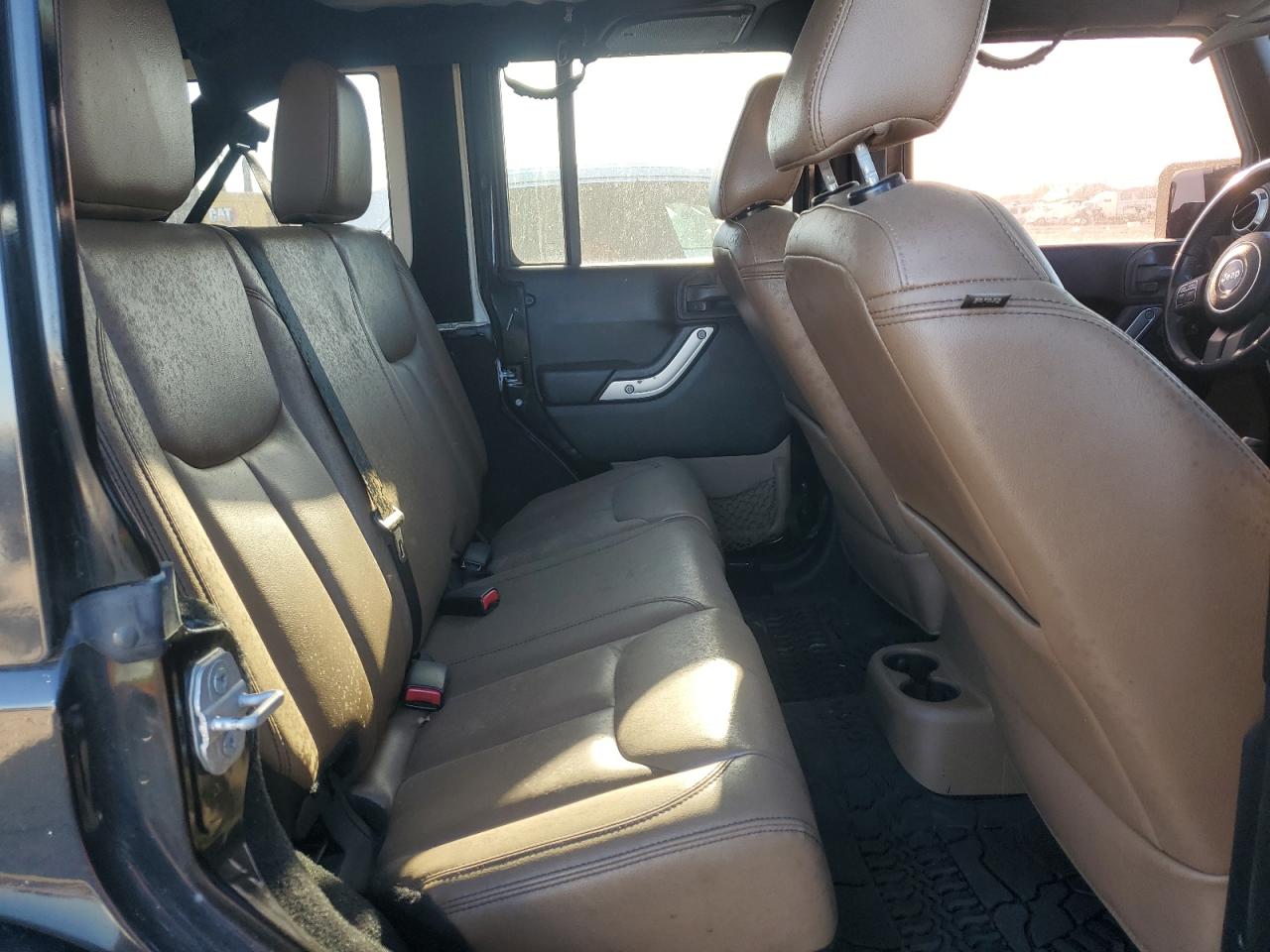 2015 Jeep Wrangler - Image 11