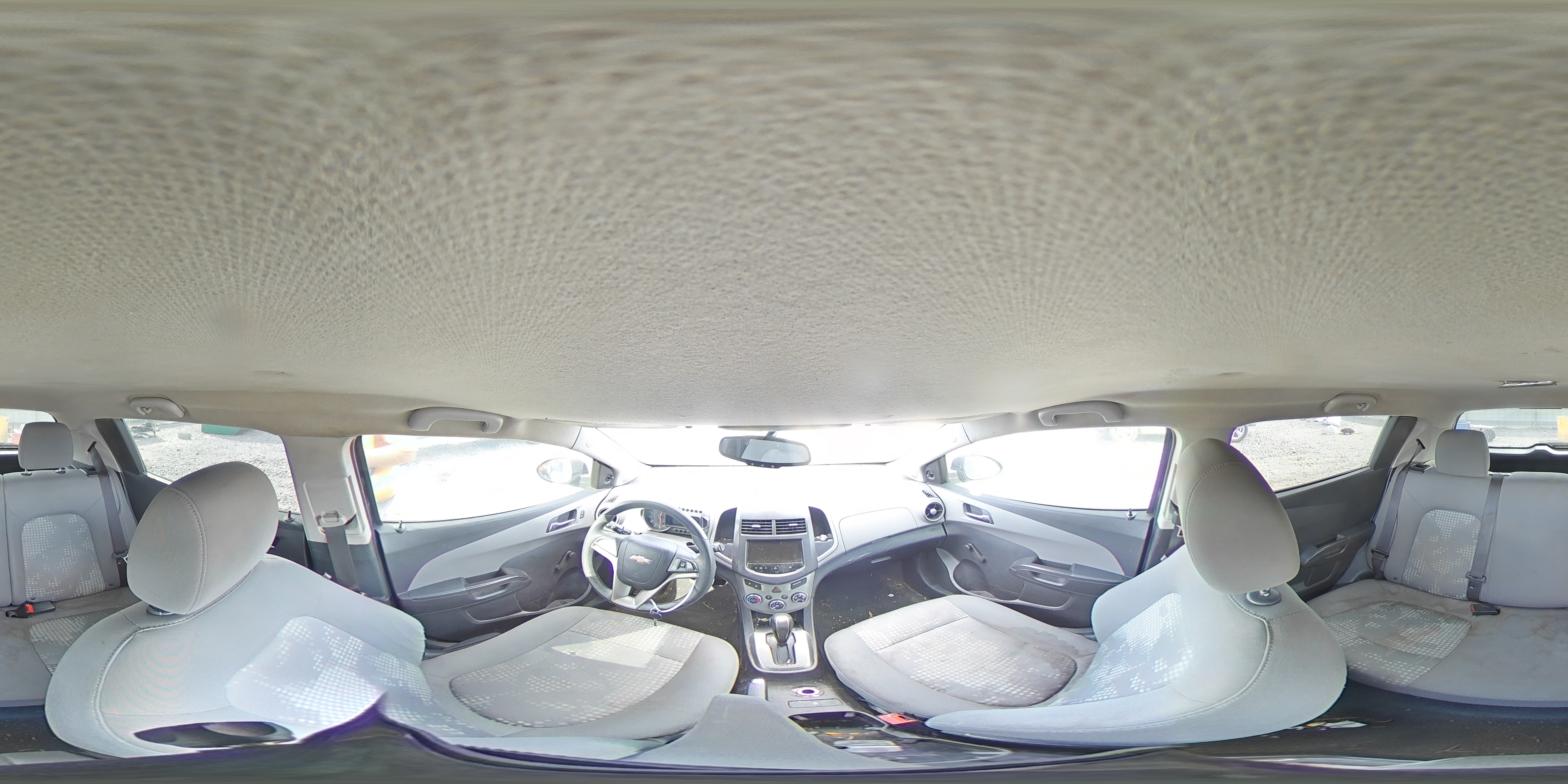 2014 Chevrolet Sonic - Image 12