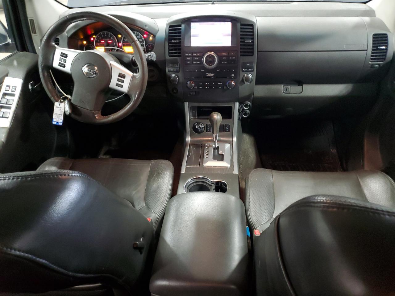2012 Nissan Pathfinder - Image 8