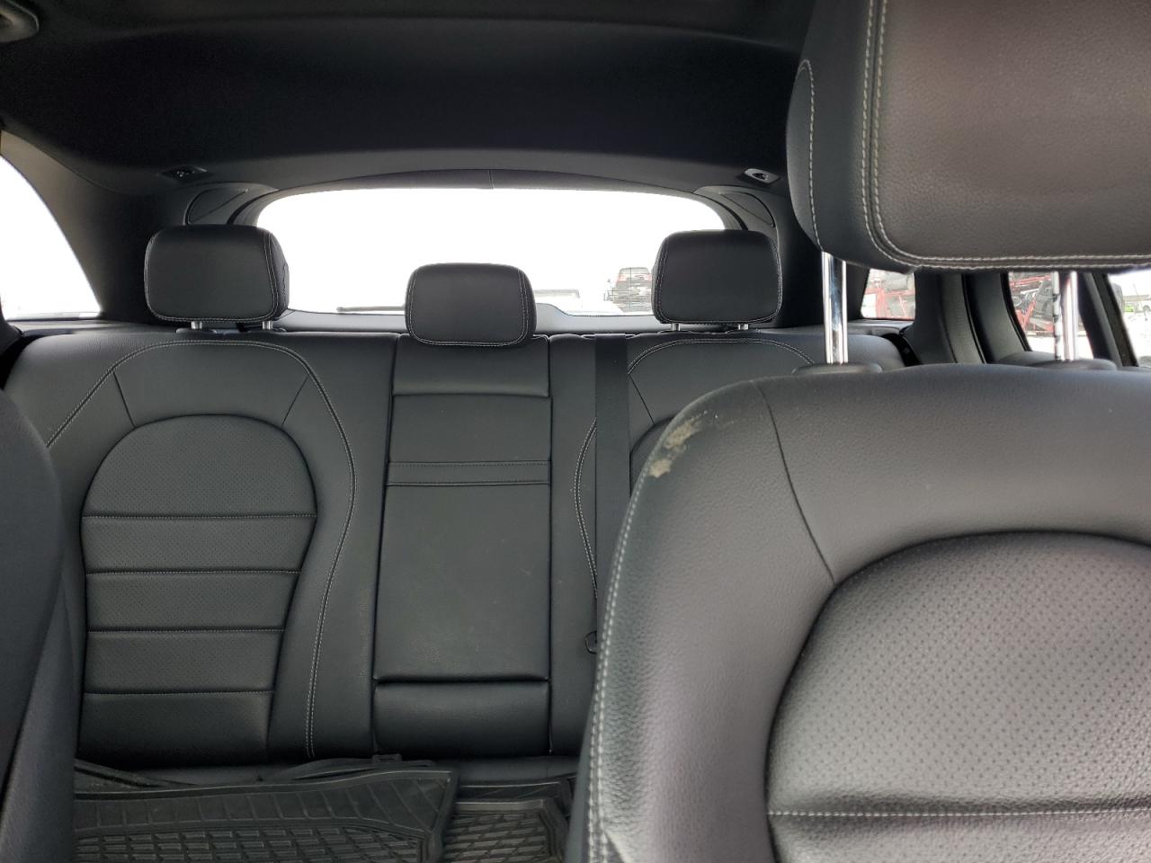 2019 Mercedes-Benz GLC - Image 10