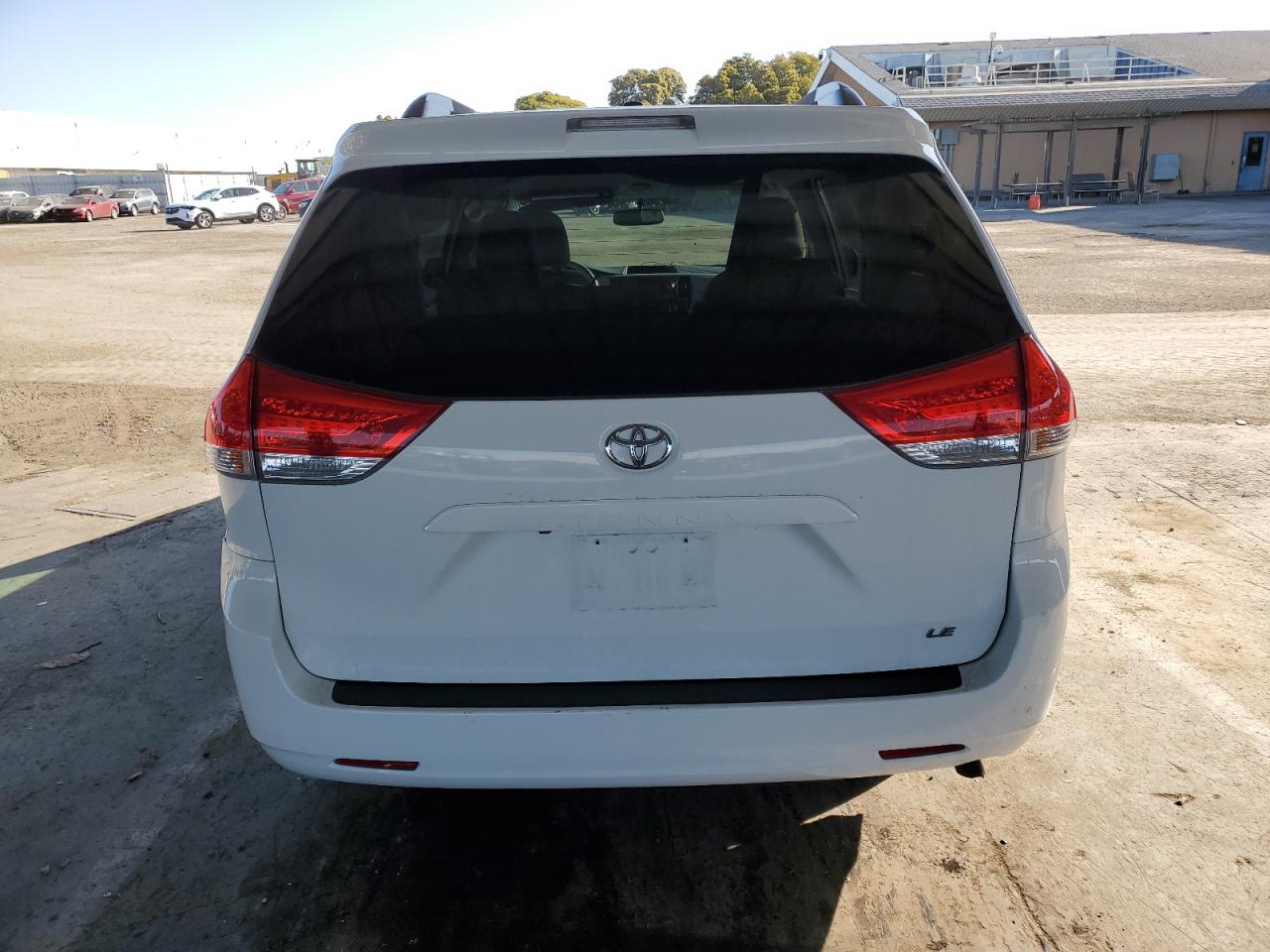 2013 Toyota Sienna - Image 6