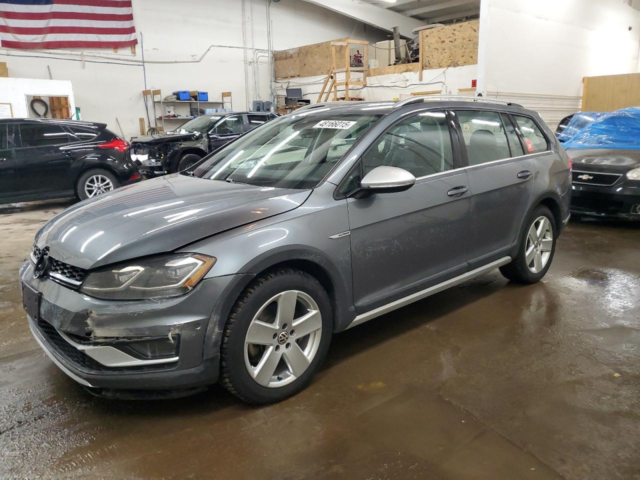 2018 Volkswagen Golf - Image 1
