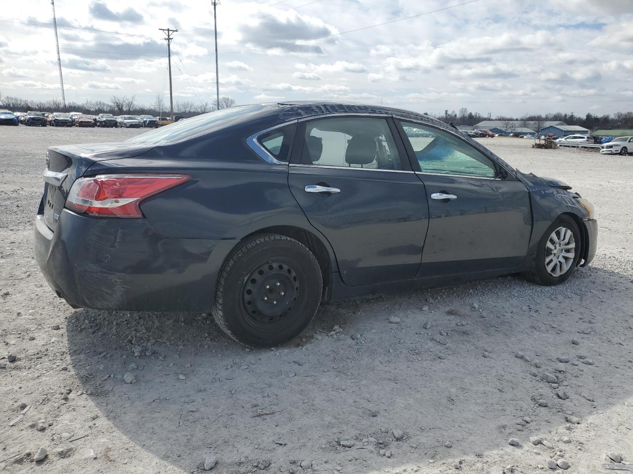 2014 Nissan Altima - Image 3