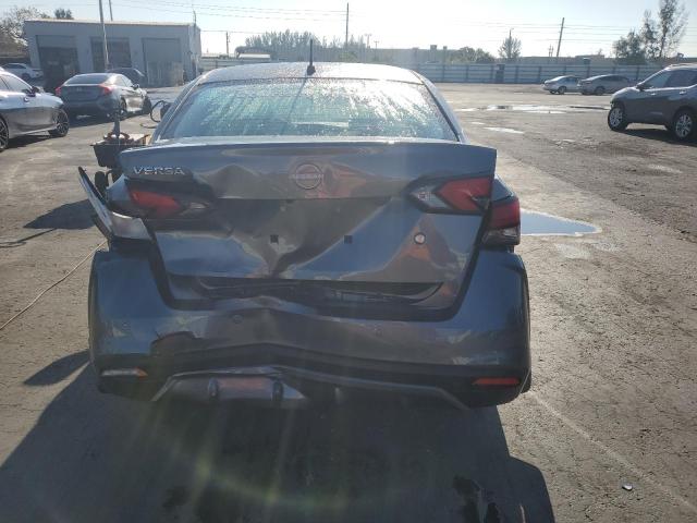  NISSAN VERSA 2025 Сірий