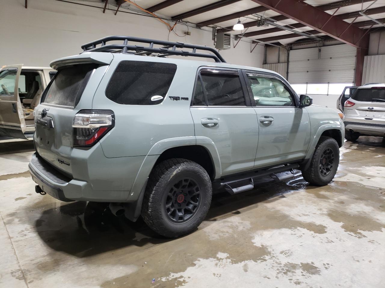 2021 Toyota 4Runner - Image 3