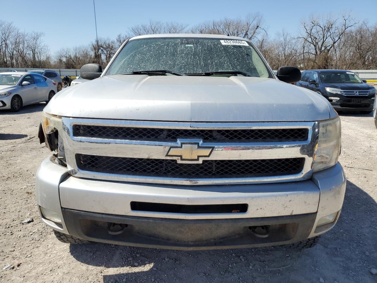 2011 Chevrolet Silverado - Image 5