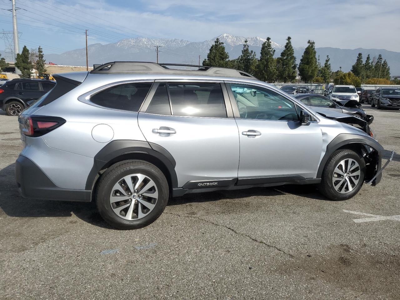 2024 Subaru Outback - Image 3