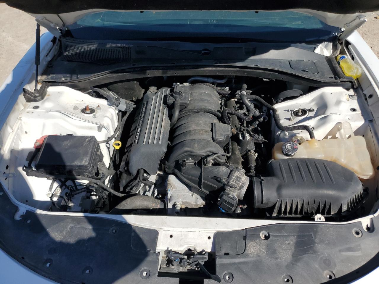 2018 Dodge Charger - Image 11