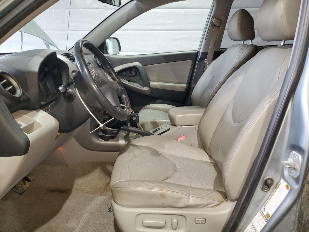 2008 Toyota RAV 4 - Image 7