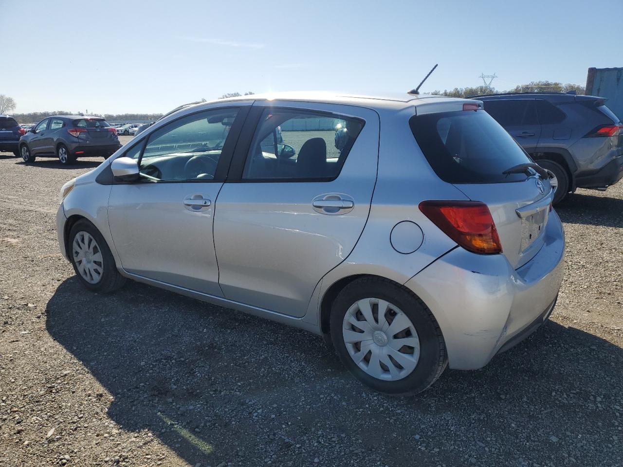 2017 Toyota Yaris - Image 2