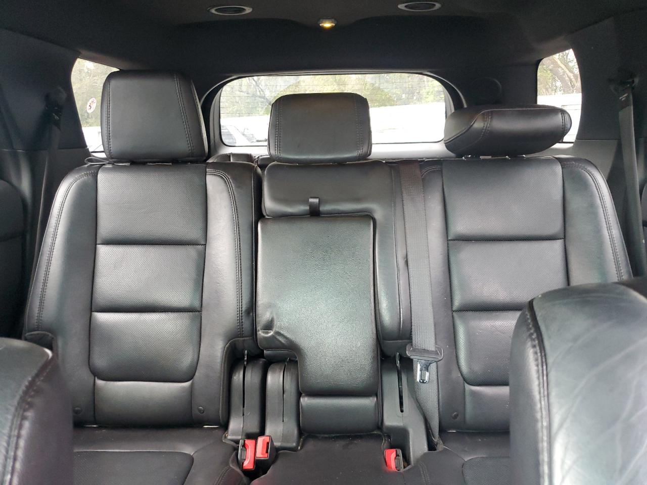 2013 Ford Explorer - Image 10