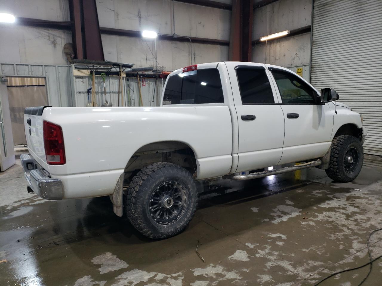 2006 Dodge RAM - Image 3