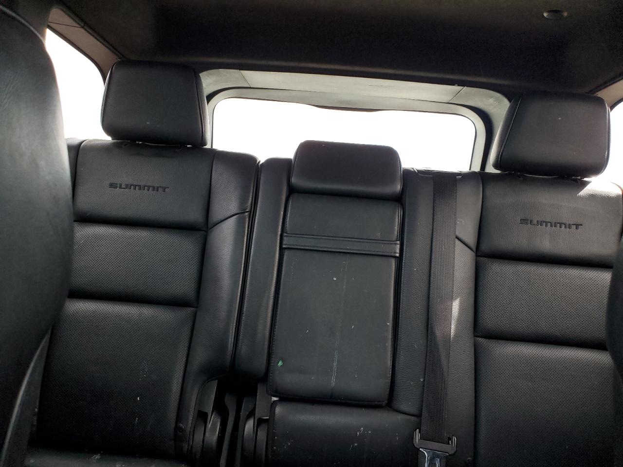 2016 Jeep Grand Cherokee - Image 10