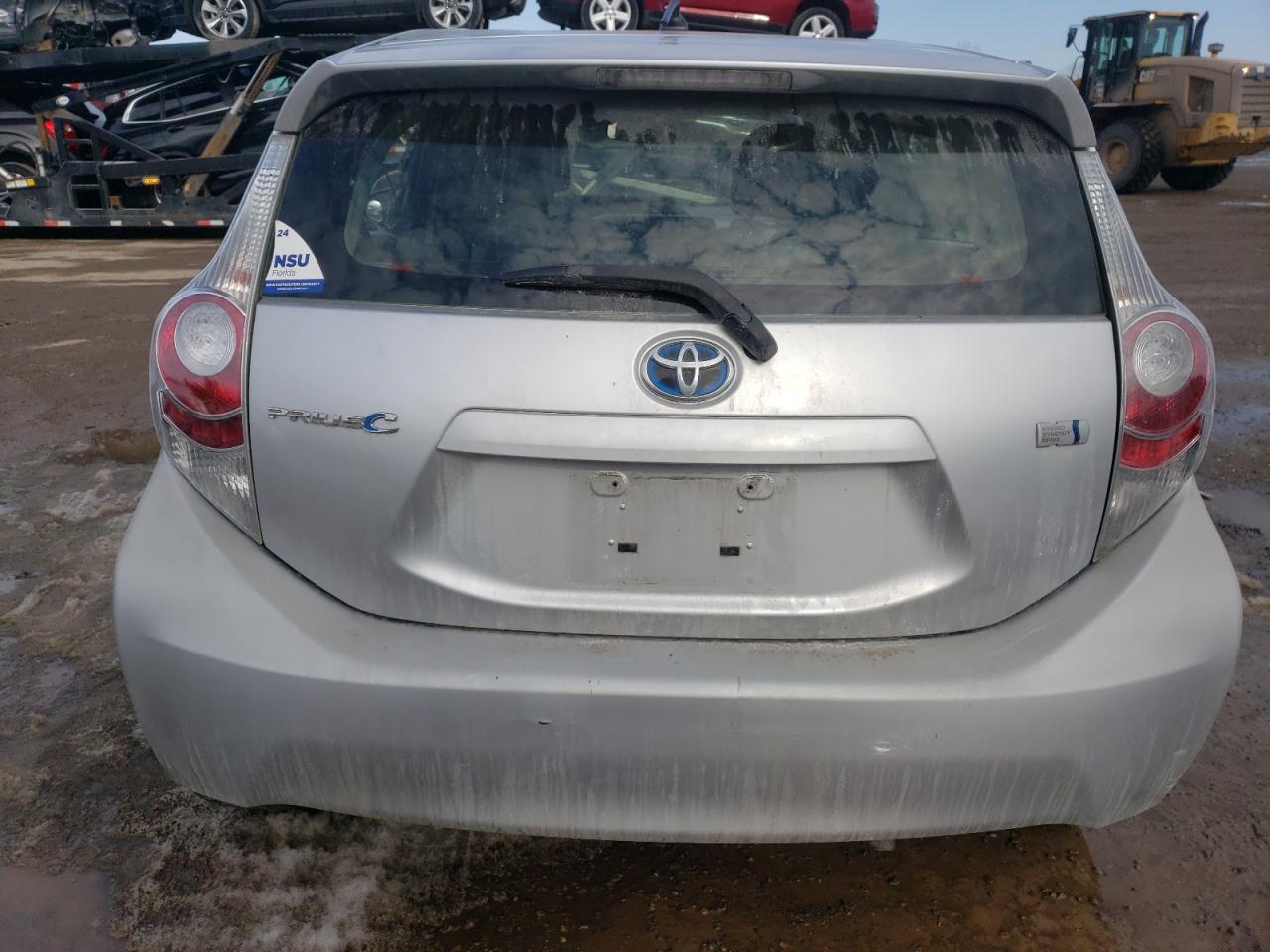 2012 Toyota Prius - Image 6
