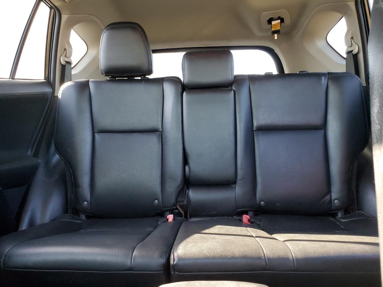 2014 Toyota RAV 4 - Image 10