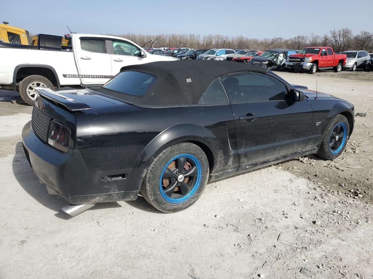 2006 Ford Mustang - Image 3