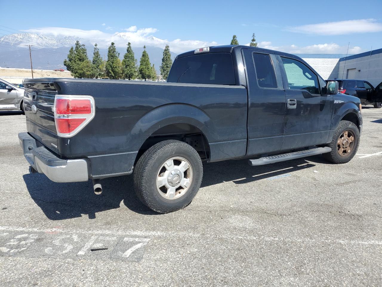 2011 Ford F-150 - Image 3