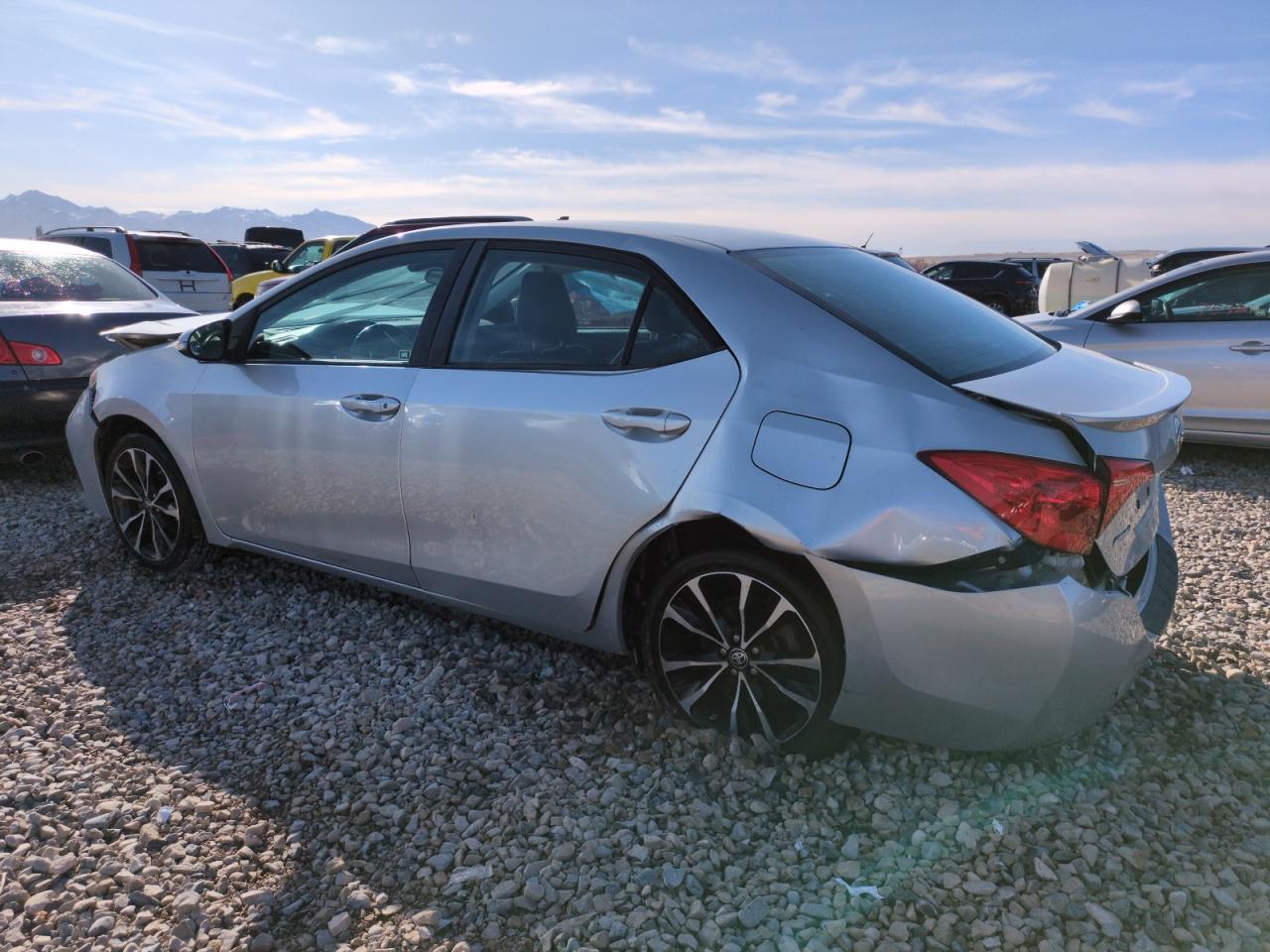 2T1BURHE2KC150928 TOYOTA COROLLA 2019