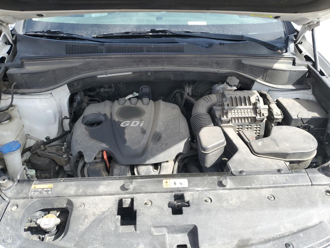 2015 Hyundai Santa Fe - Image 12