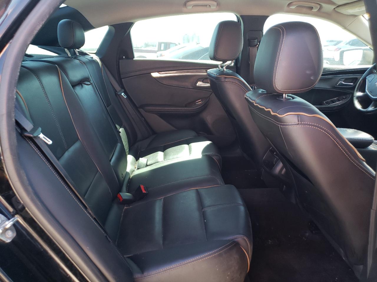 2015 Chevrolet Impala - Image 10