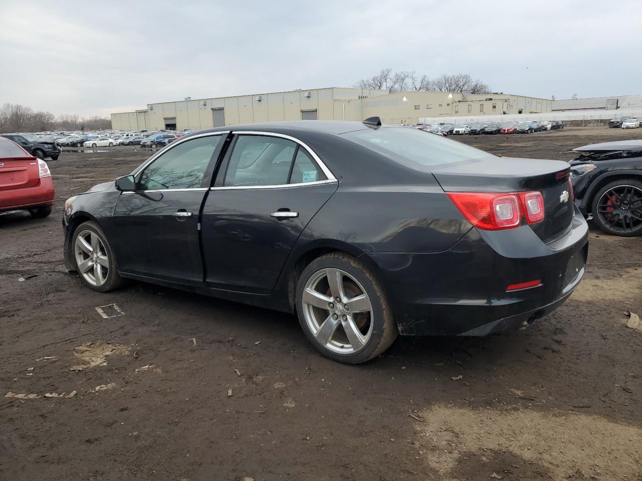 2013 Chevrolet Malibu - Image 2