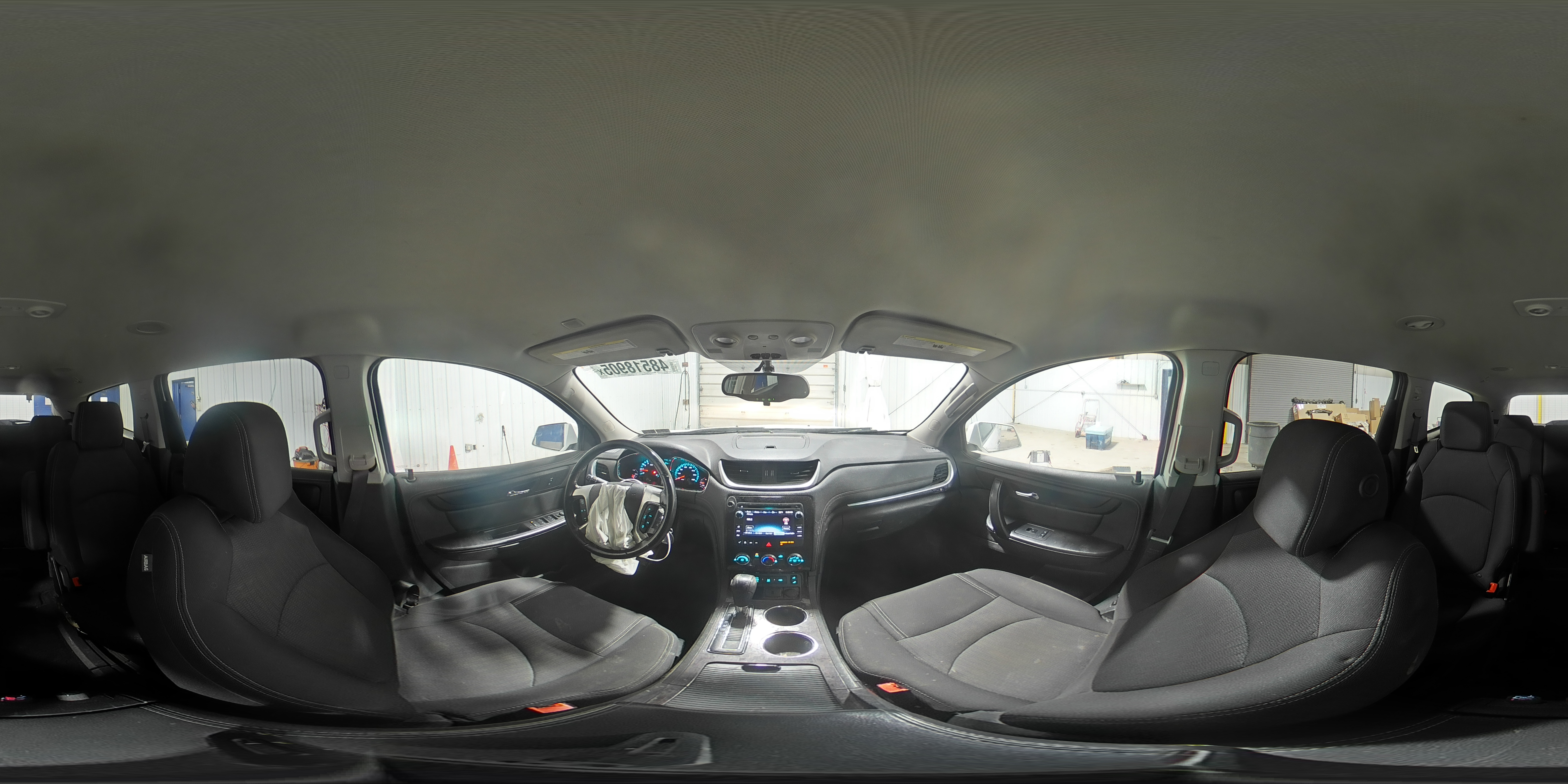 2017 Chevrolet Traverse - Image 16