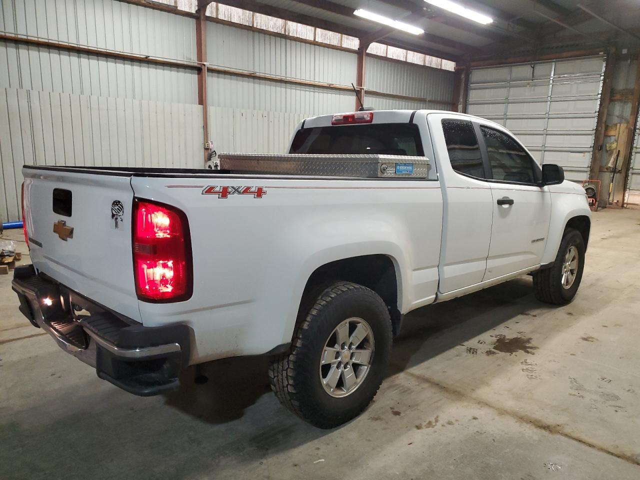 2016 Chevrolet Colorado - Image 3