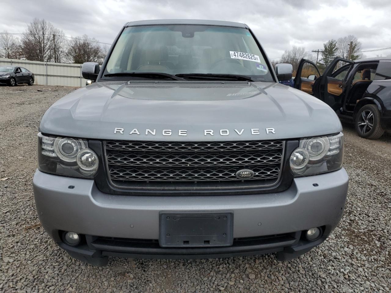 2012 Land Rover Range Rover - Image 5