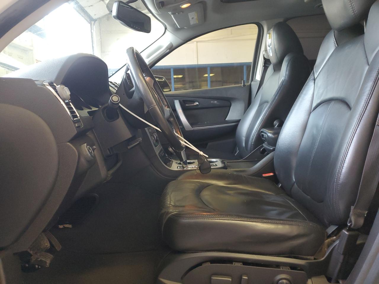 2012 GMC Acadia - Image 7