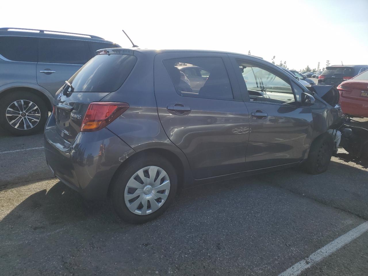 2015 Toyota Yaris - Image 3