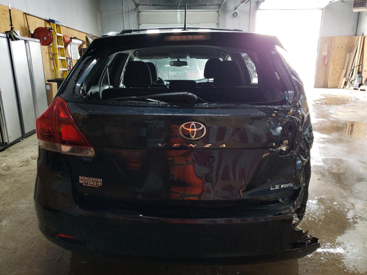 2013 Toyota Venza - Image 6