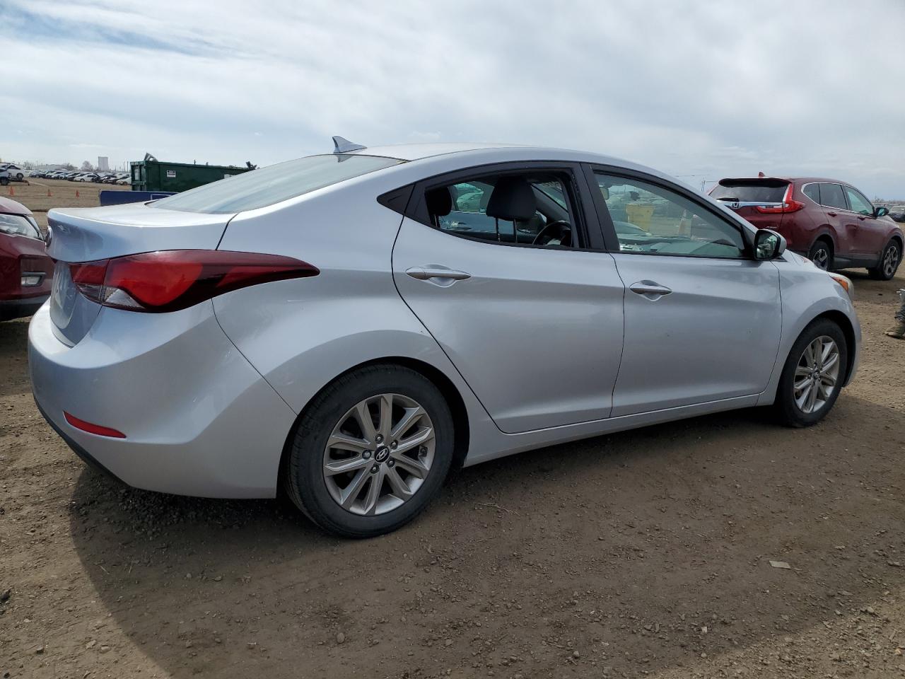 2014 Hyundai Elantra - Image 3