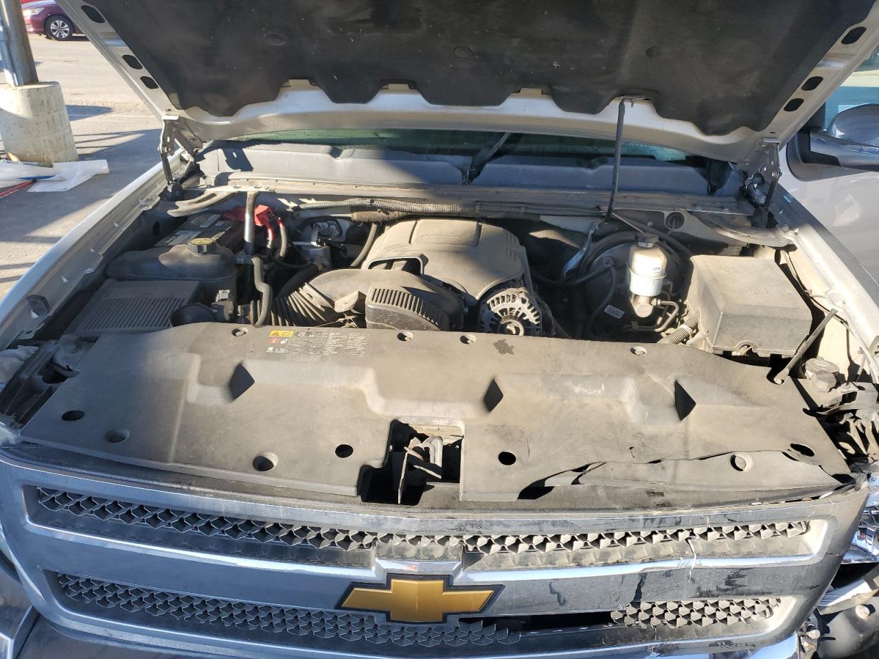 2013 Chevrolet Silverado - Image 11