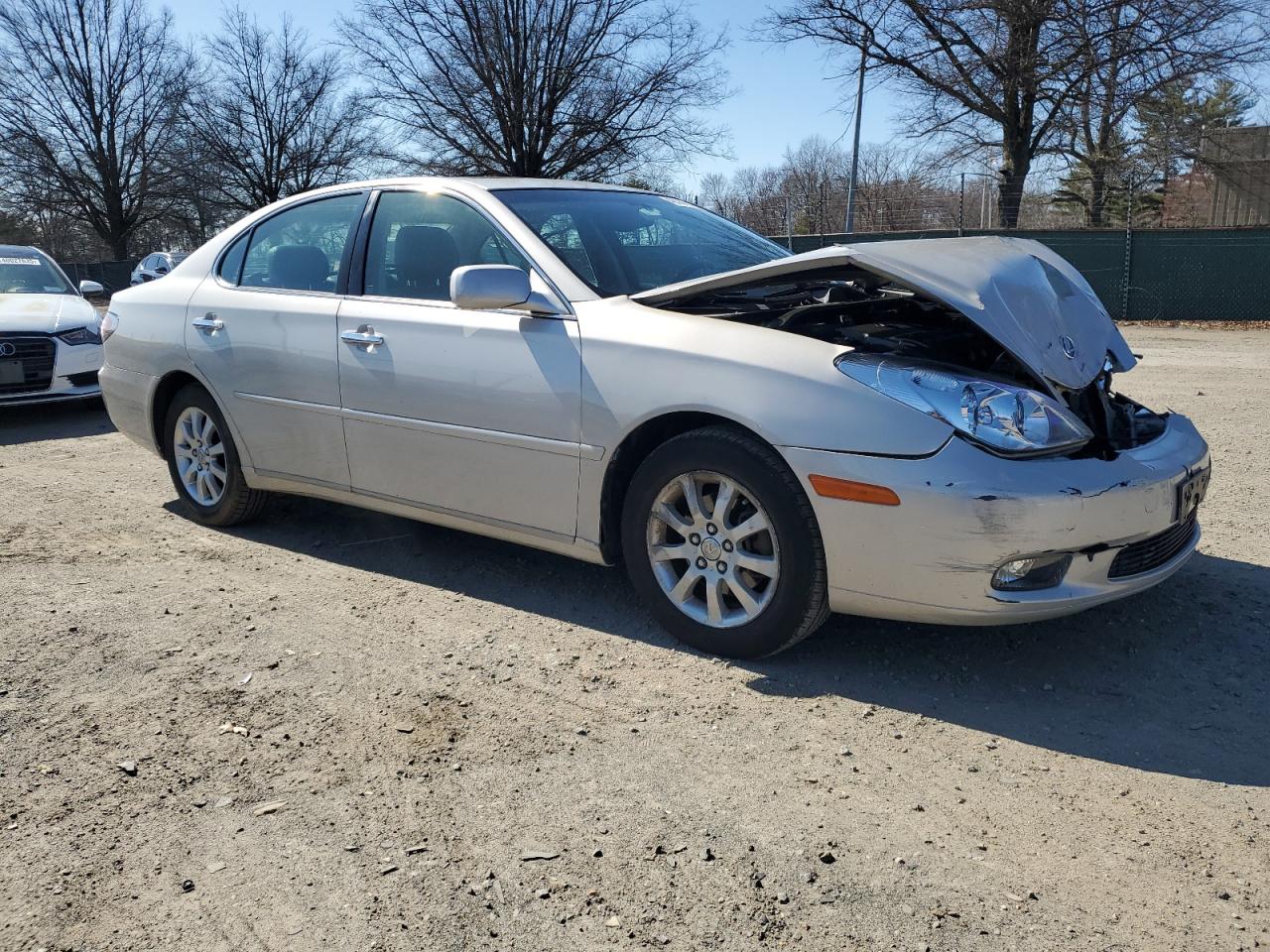 2004 Lexus ES - Image 4