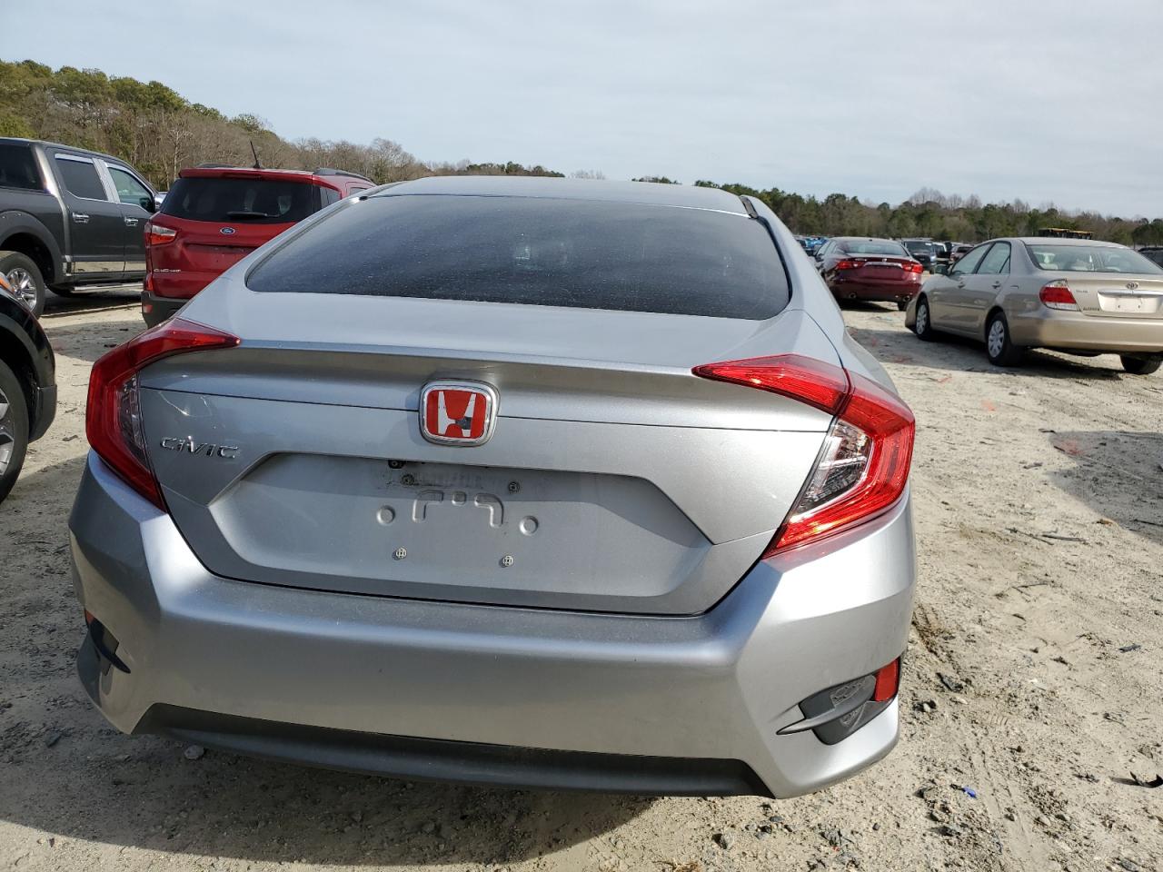 2018 Honda Civic - Image 6