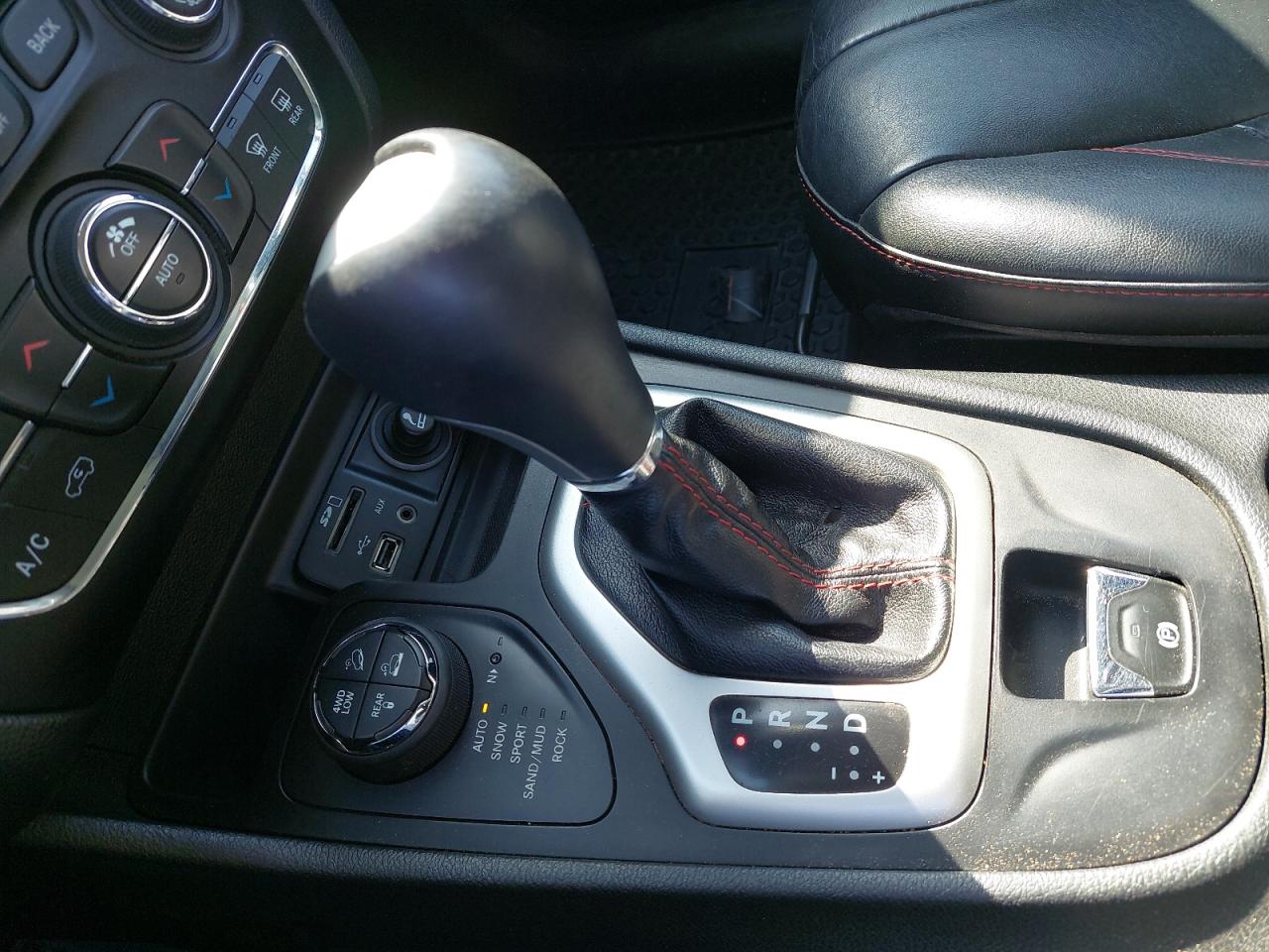 1C4PJMBS7FW666196 - 2015 Jeep CHEROKEE - #undefined