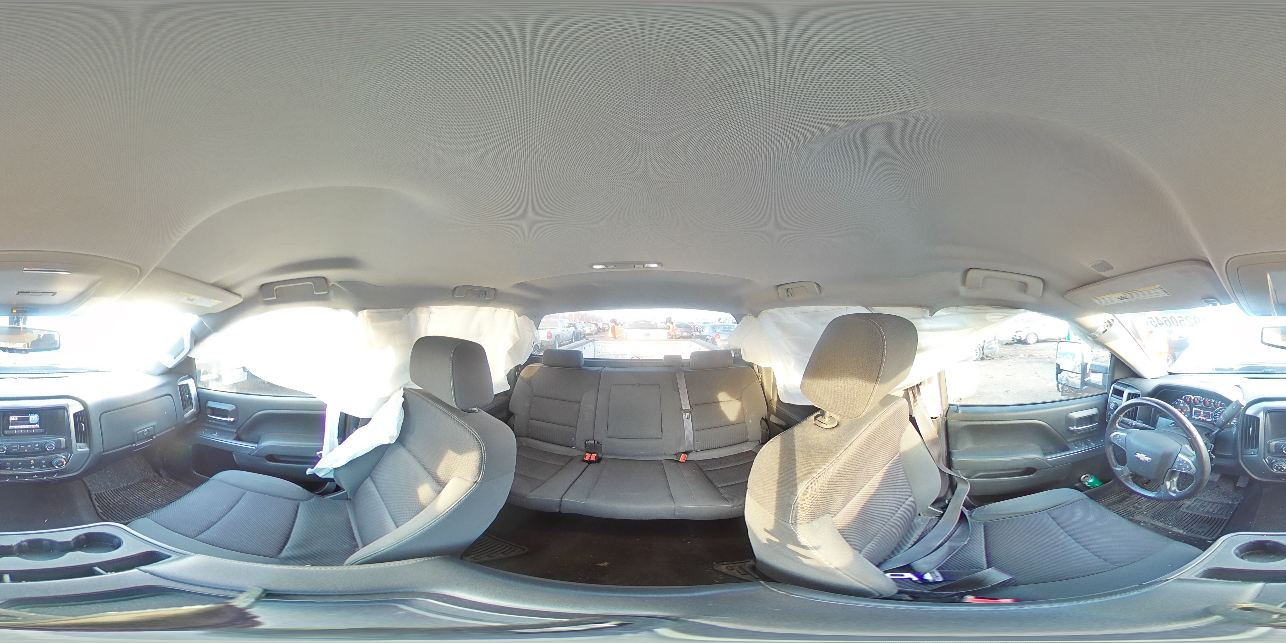 2015 Chevrolet Silverado - Image 13