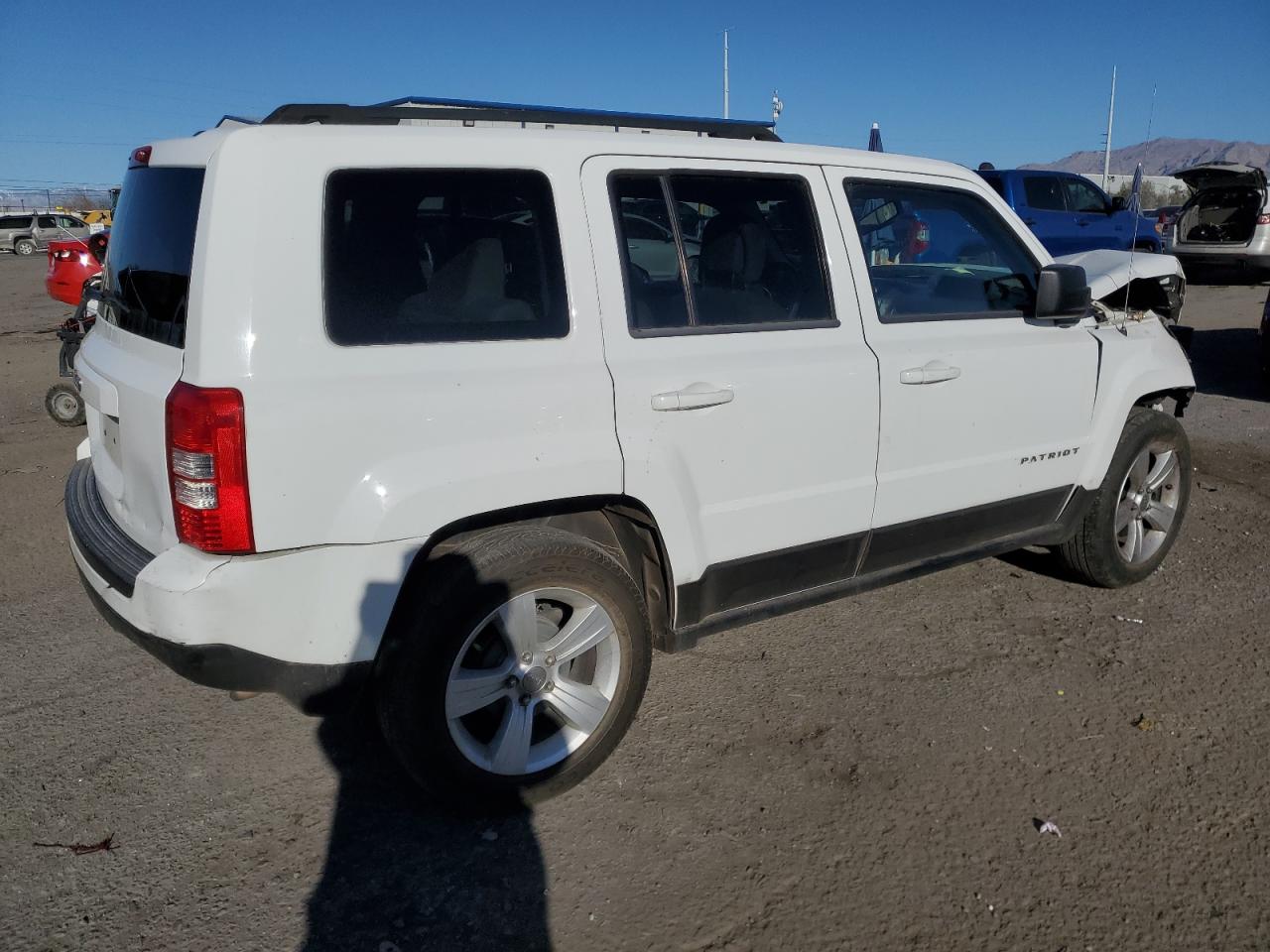 2012 Jeep Liberty (Patriot) - Image 3