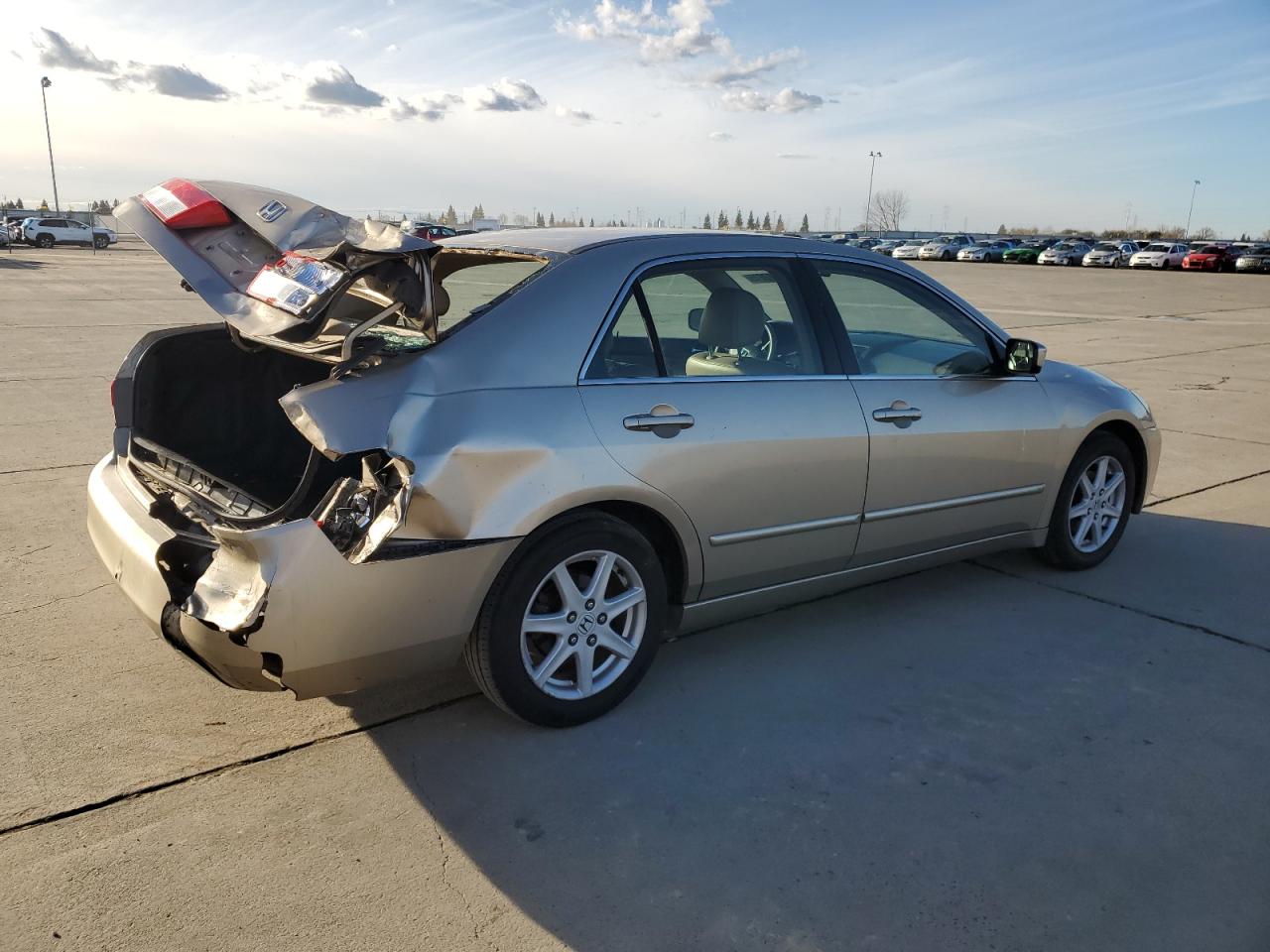 2003 Honda Accord - Image 3