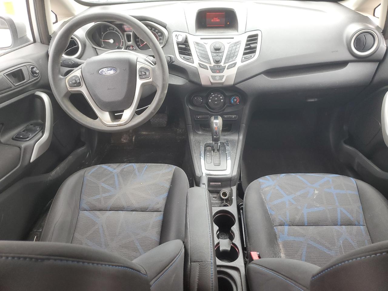 2012 Ford Fiesta - Image 8