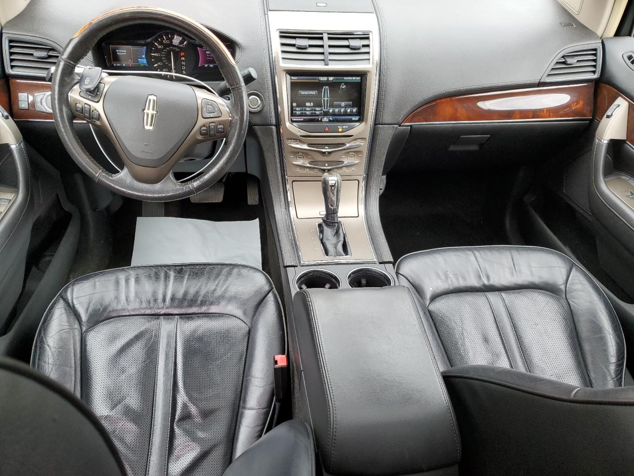 2014 Lincoln MKX - Image 8