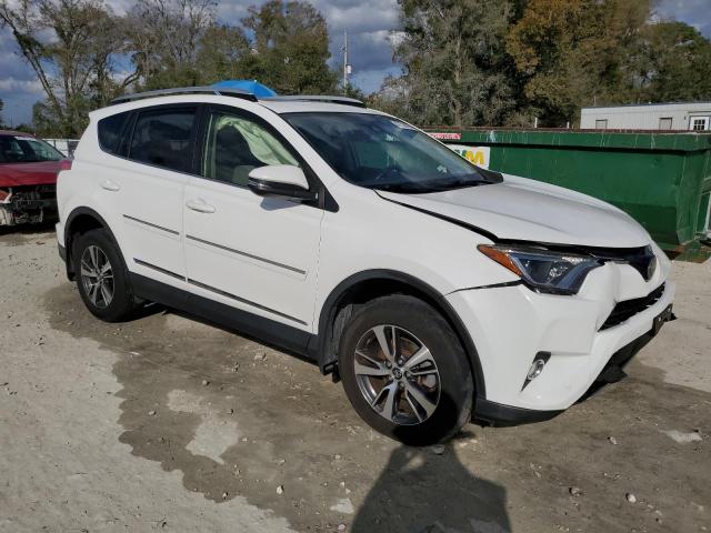  TOYOTA RAV4 2016 Белый