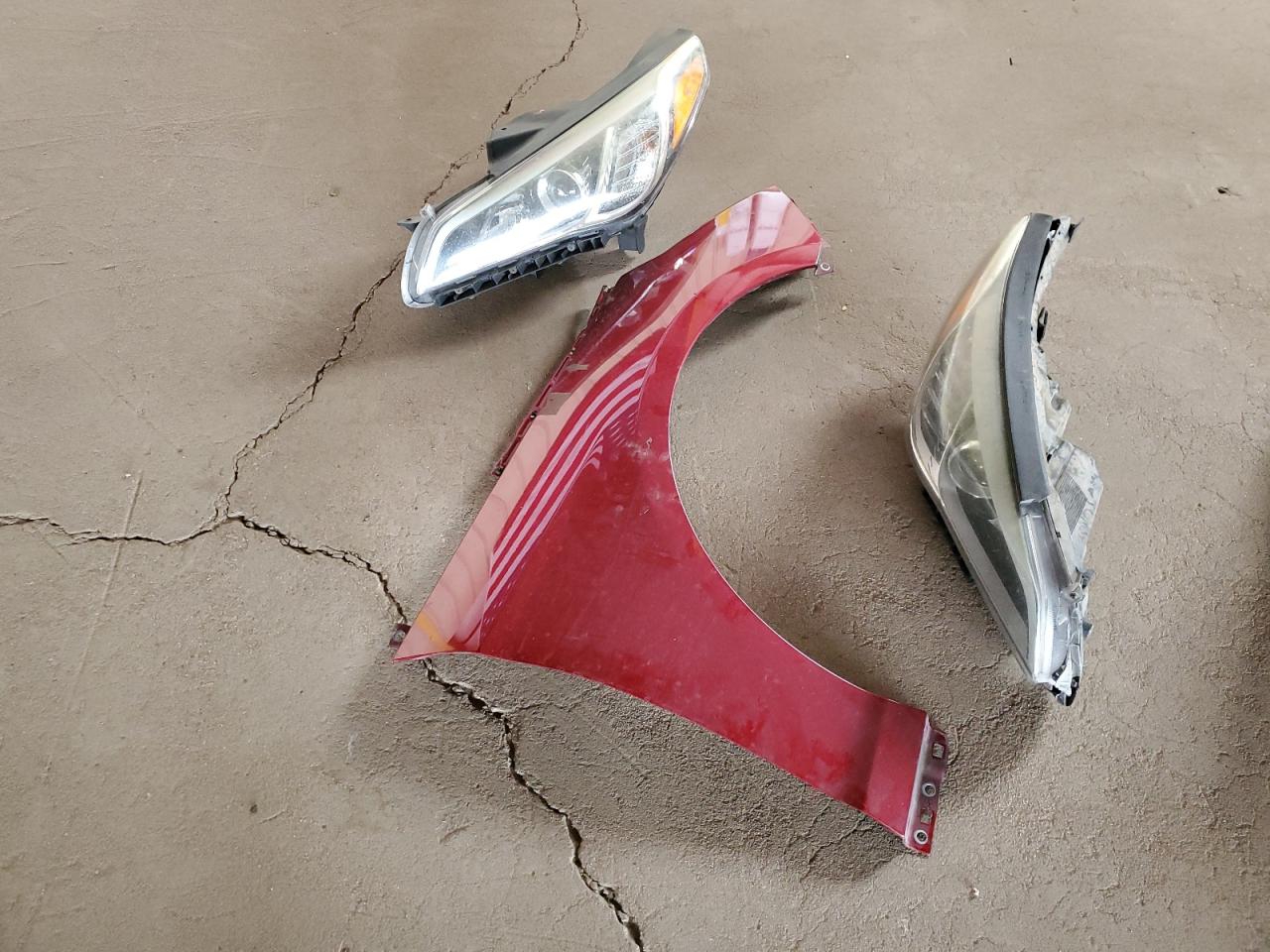 2015 Hyundai Sonata - Image 12