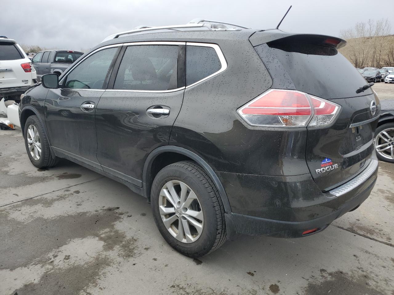 KNMAT2MV1GP659493 NISSAN ROGUE 2016
