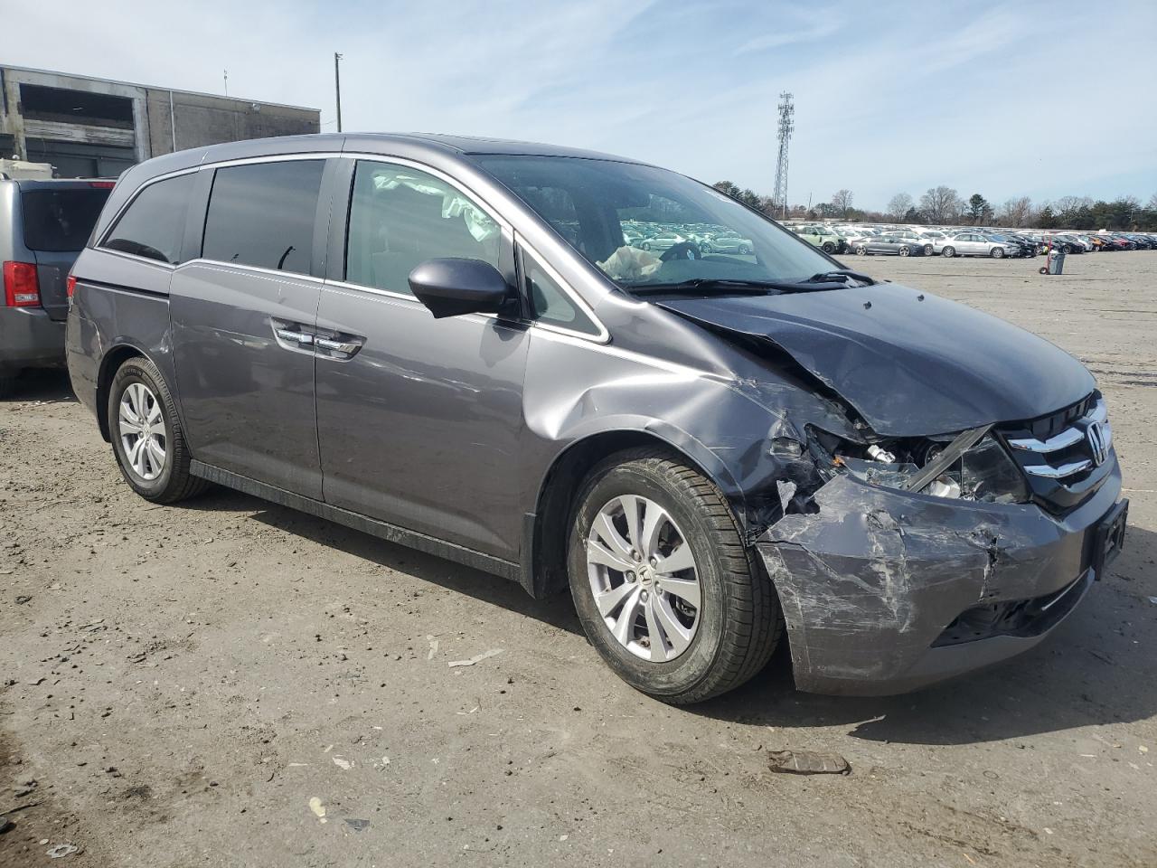 2015 Honda Odyssey - Image 4