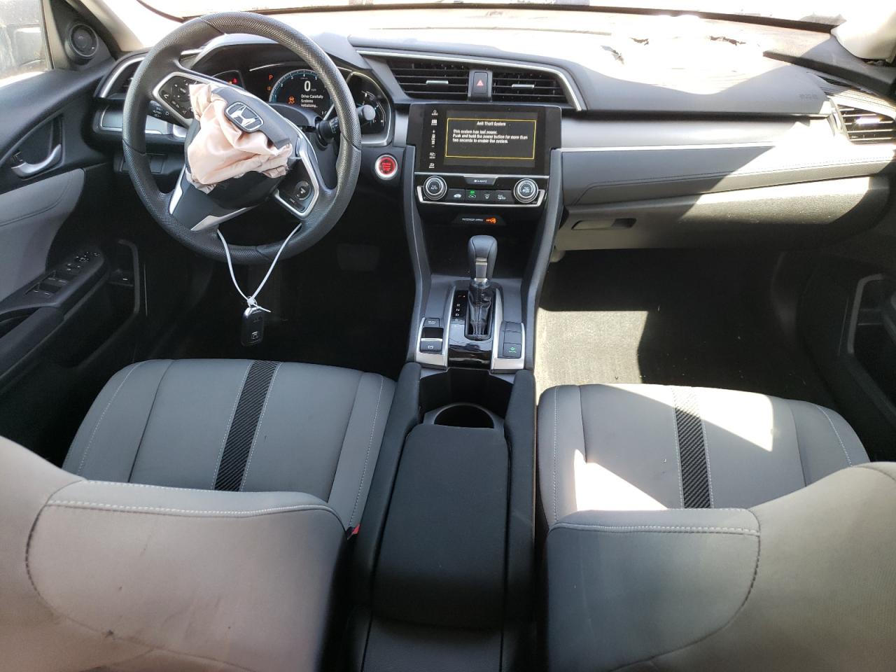 2HGFC2F70GH519526 HONDA CIVIC 2016